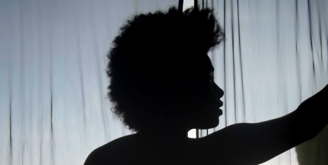 O racismo NÃO é o mesmo para as mulheres negras 👀✊🏿