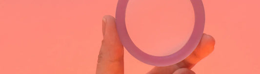 Sexo na menstruação: conheça as maravilhas do disco menstrual Korui