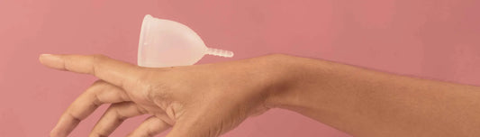 15 formas de dobrar o seu coletor menstrual (com fotos reais!) Korui