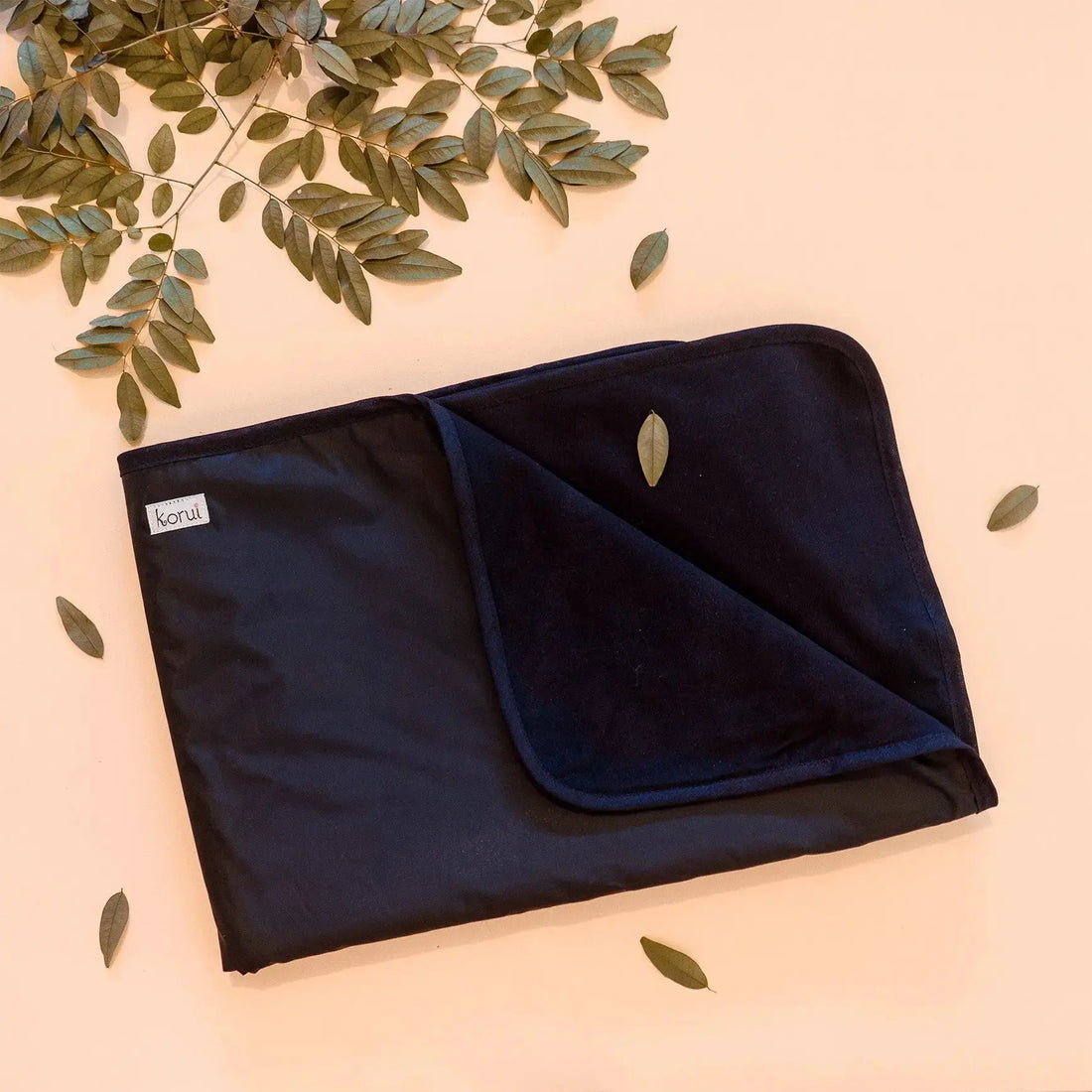 Toalha menstrual: como transar menstruada sem se preocupar com o lençol Korui