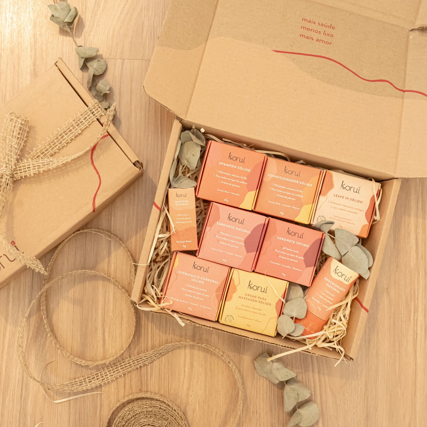 Kit Presente Shampoo + Condicionador + Leave-in + Sabonete Natural + Manteiga de Cacau + Sabonete Íntimo + Hidratante Corporal + Creme de Massagem + Desodorante + Linda Embalagem de Presente)